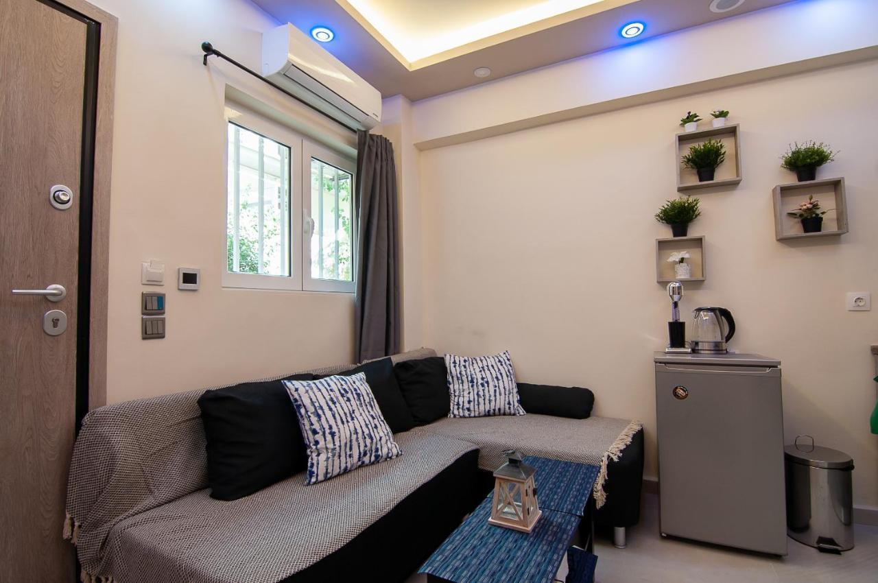 Appartement Modern Studio For 4 In Glyfada à Athènes Extérieur photo